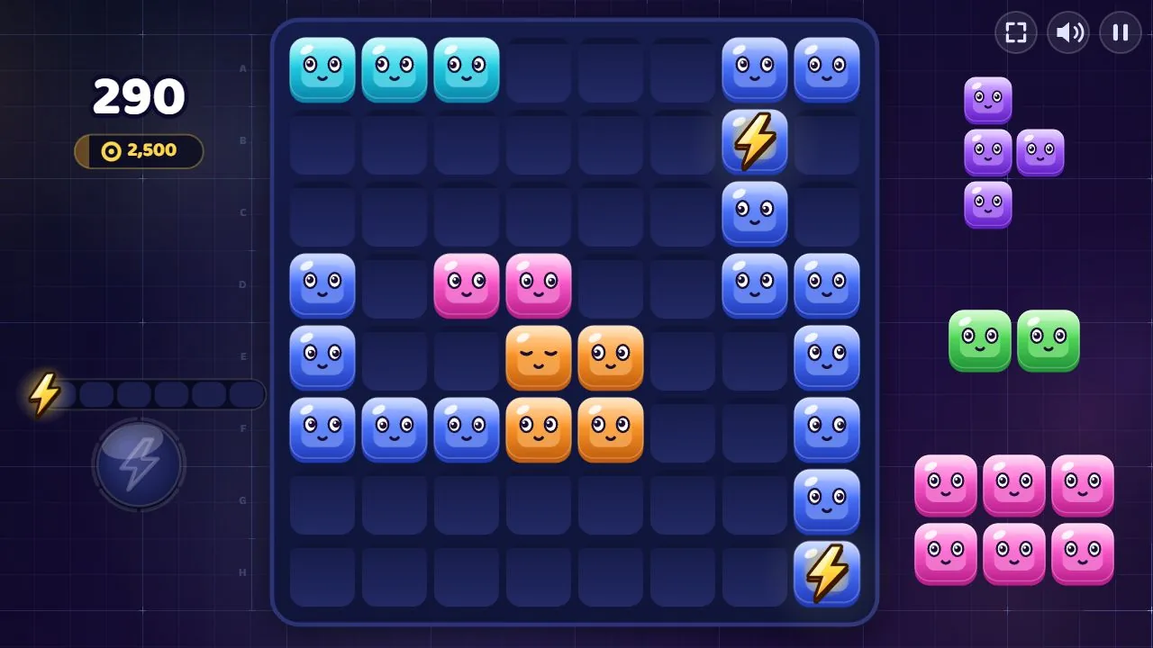 Gameplay: 8×8 board, hand of three shapes, score and ZAP charge.